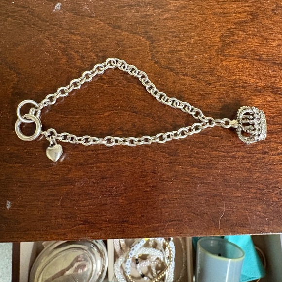 Vintage Juicy Couture Elegant Silver Crown Charm Bracelet - Picture 1 of 3